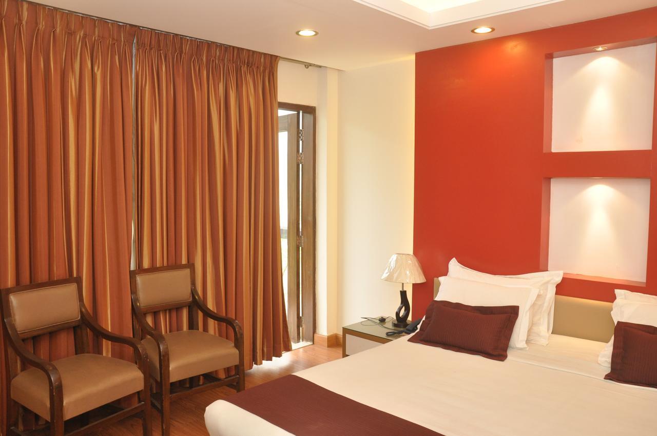 Foy'S Lake Resort Dakhin Kattali 外观 照片