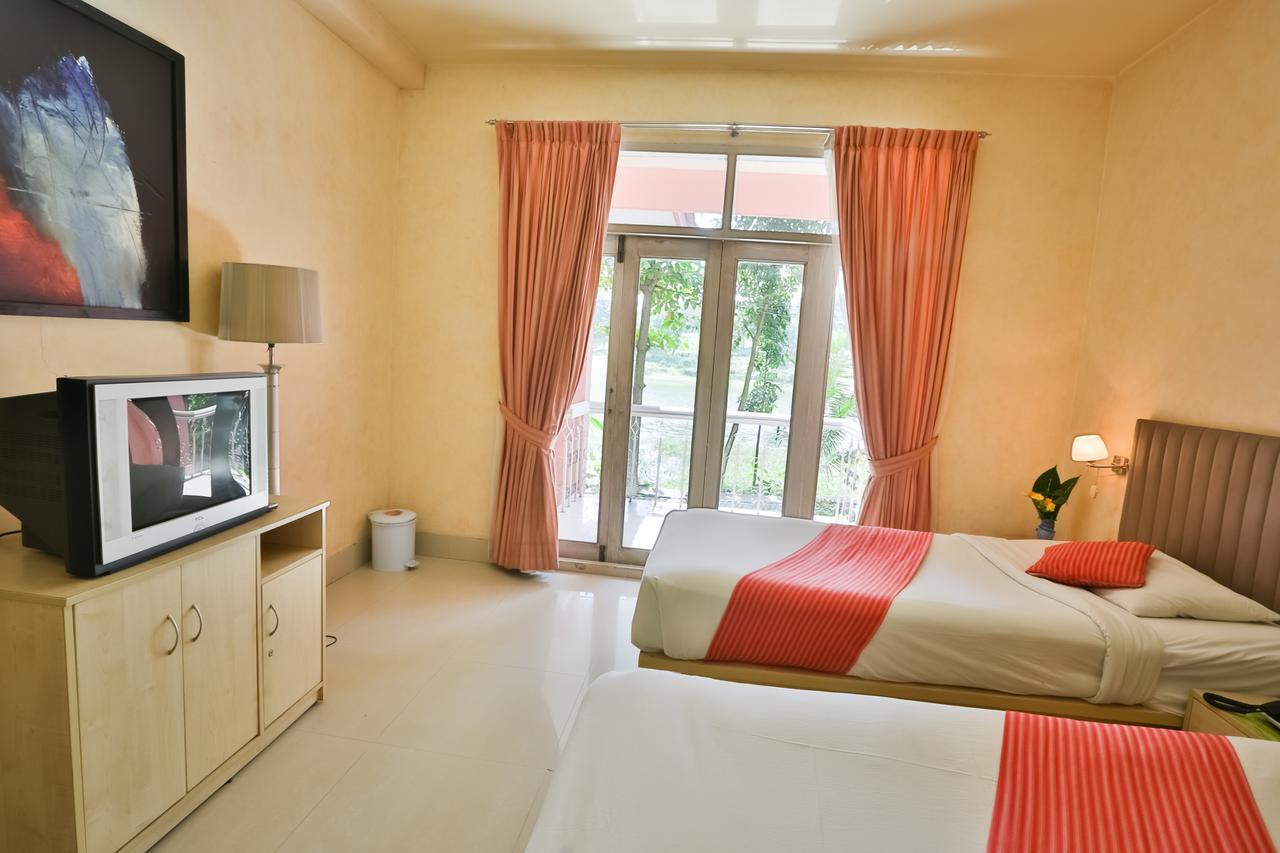 Foy'S Lake Resort Dakhin Kattali 外观 照片